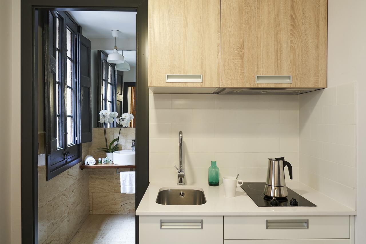 Ainb Gothic-Jaume I Apartments Barcelona Luaran gambar