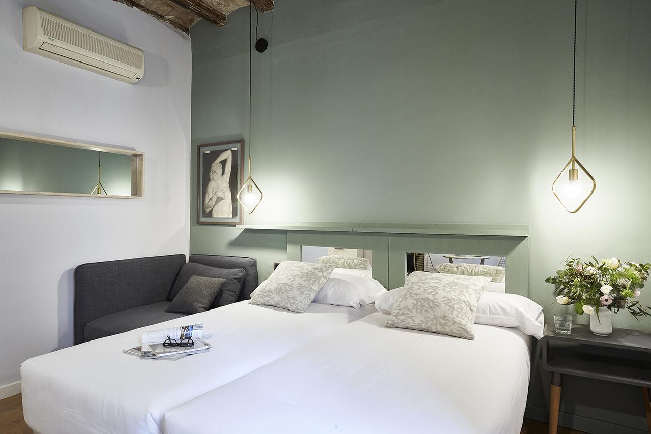 Ainb Gothic-Jaume I Apartments Barcelona Luaran gambar